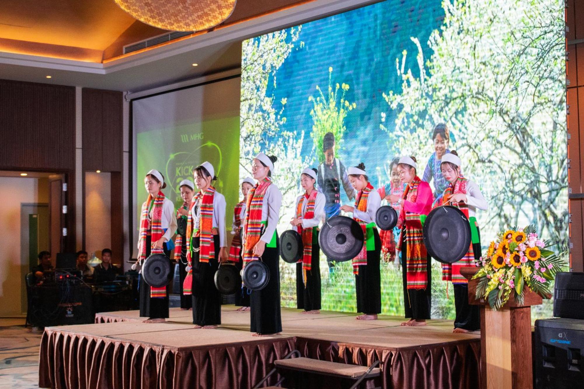 Mandala Retreats Kim Boi Ξενοδοχείο Hòa Bình Εξωτερικό φωτογραφία
